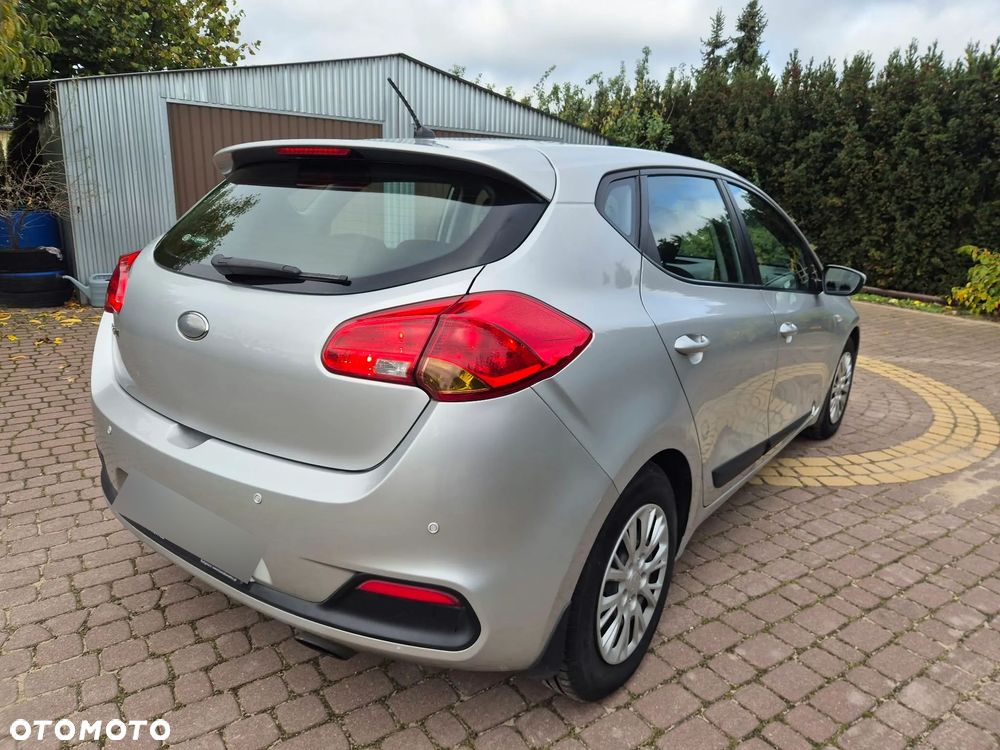 Kia Ceed 1.4 M - 24