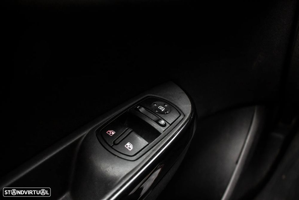 Opel Corsa 1.3 CDTi innovation - 17