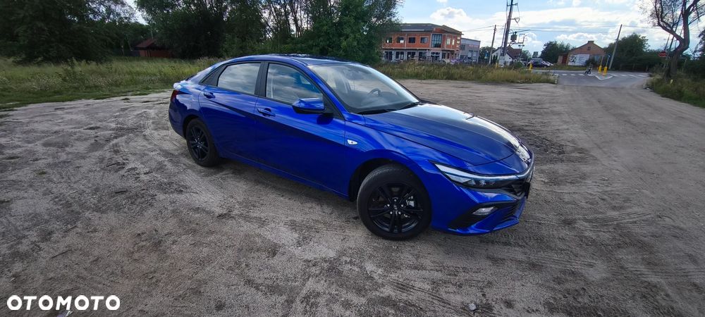 Hyundai Elantra 1.6 Modern - 10