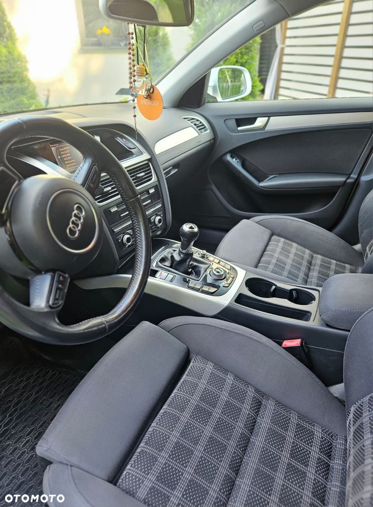 Audi A4 Limousine 2.0 TDI DPF Ambition - 15
