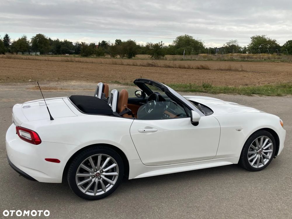 Fiat 124 Spider - 4
