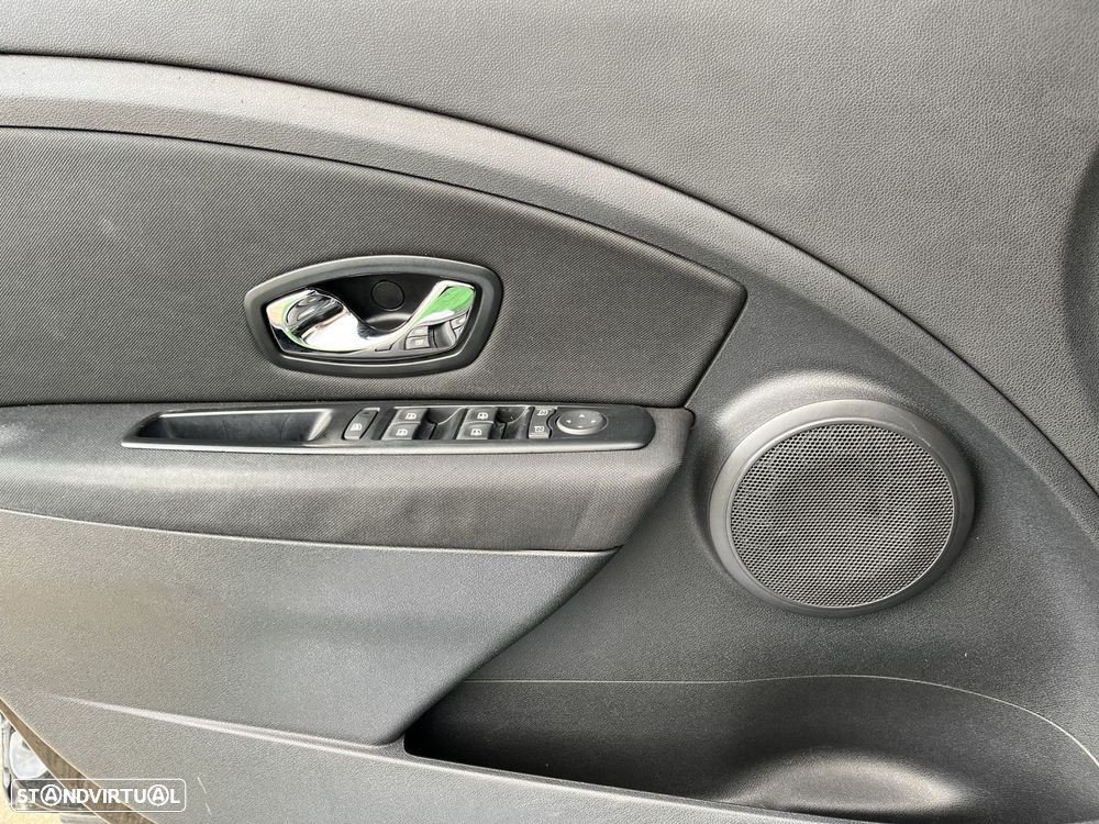 Renault Mégane Sport Tourer - 9