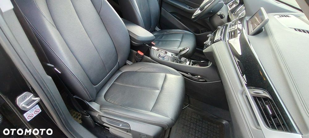 BMW X1 sDrive18d - 13