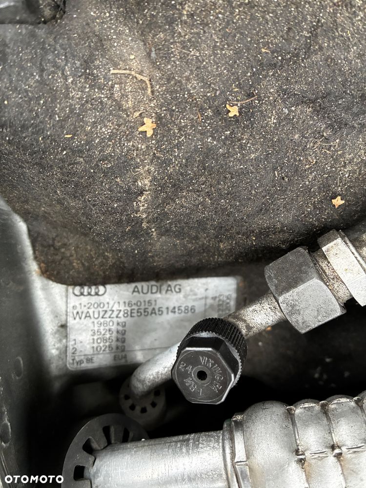 Audi A4 Limousine - 11