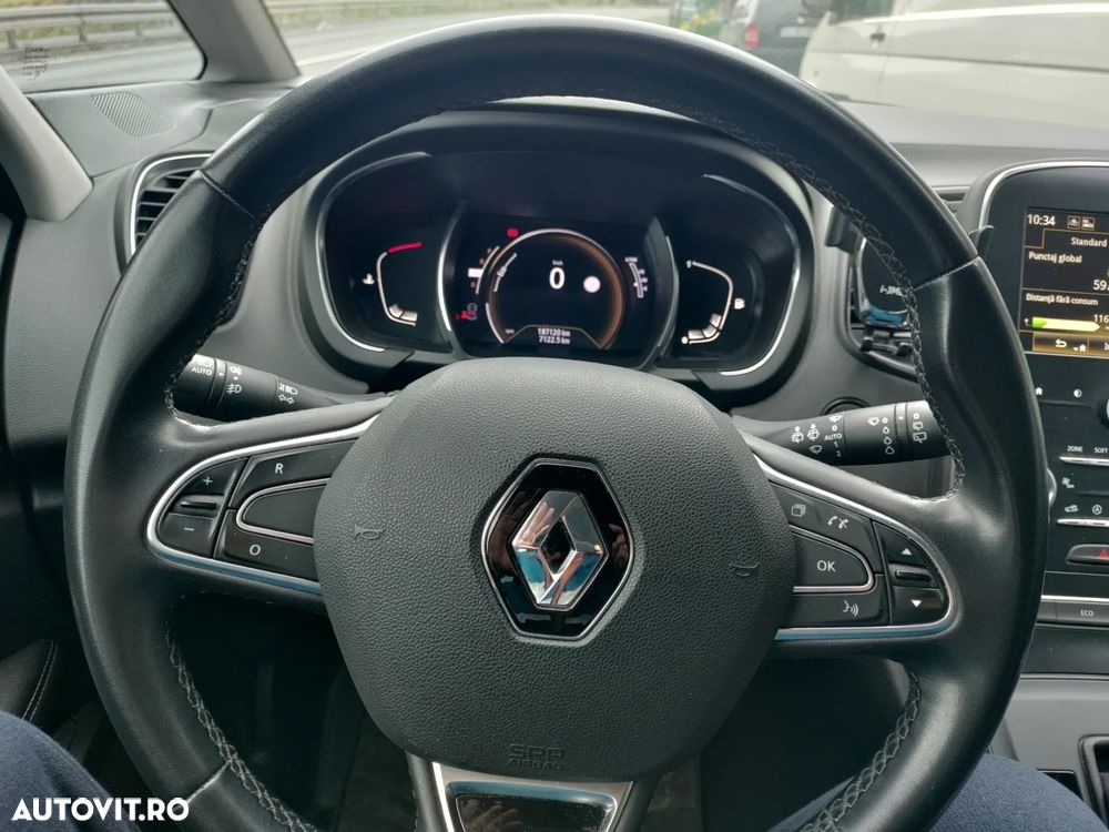 Renault Scenic BLUE dCi 120 EDC BOSE EDITION - 8
