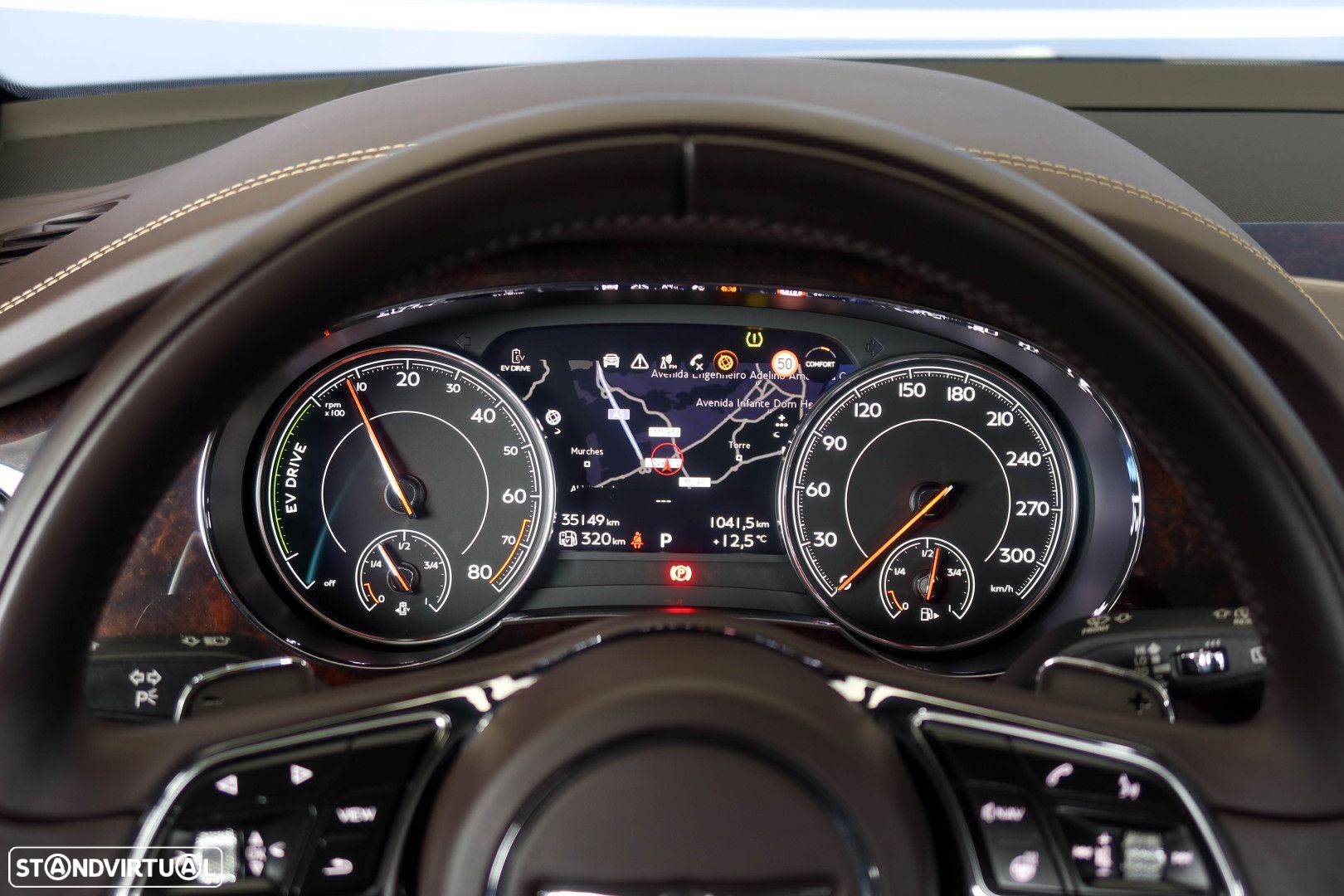 Bentley Bentayga V6 Hybrid - 8