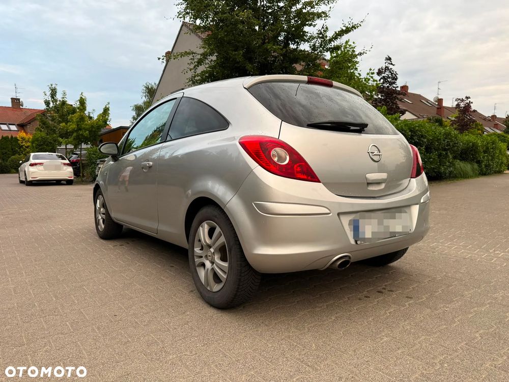 Opel Corsa 1.2 16V Graphite - 10