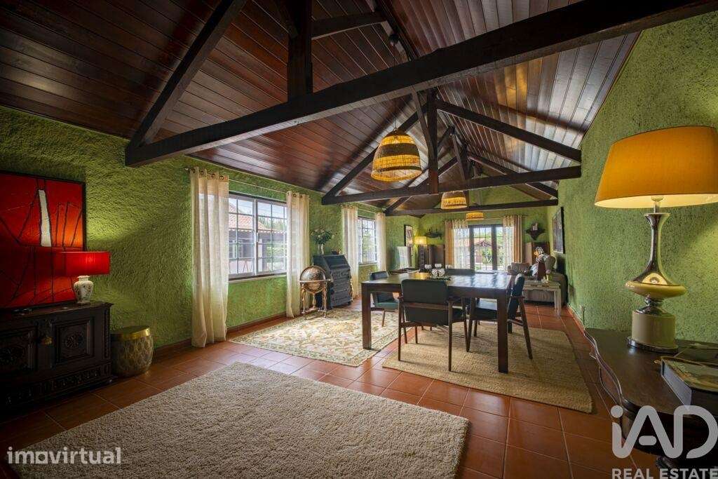Propriedade T3 em Famalicão de 236 m2 - Grande imagem: 3/40