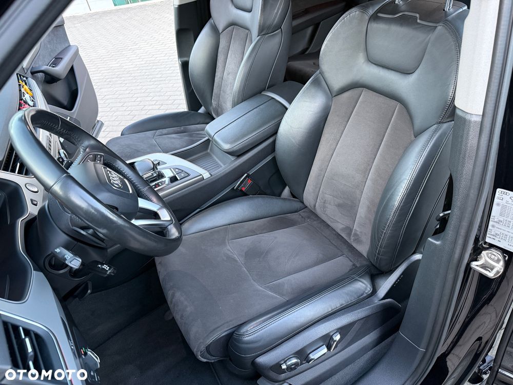 Audi Q7 - 15