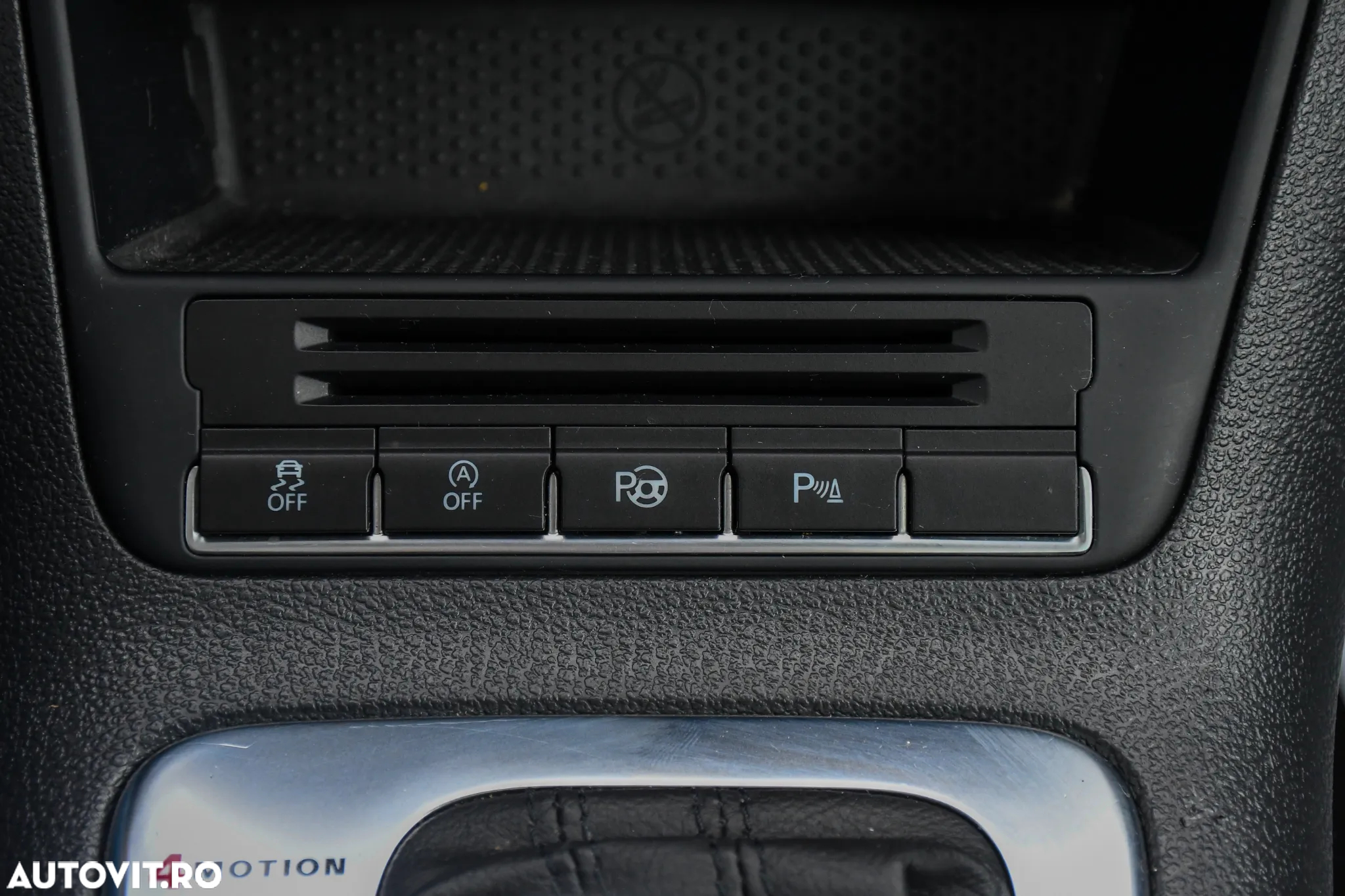 Volkswagen Tiguan 2.0 TDI 4Motion DSG Sport & Style - 26
