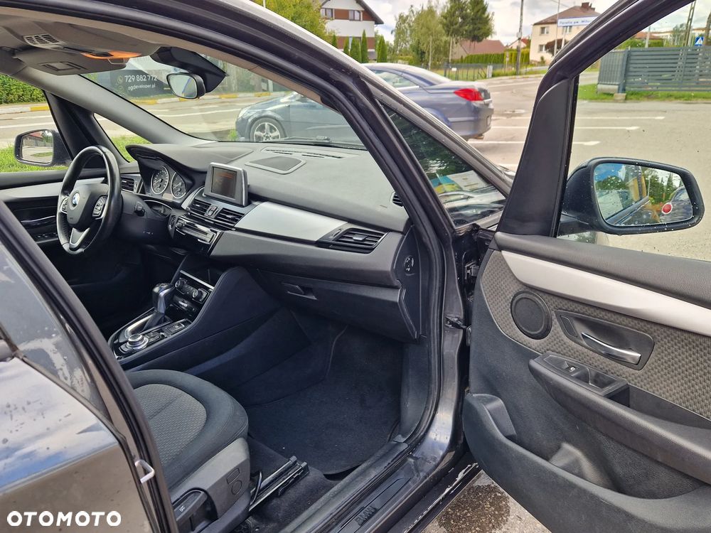 BMW Seria 2 218d Sport-Aut Advantage - 17