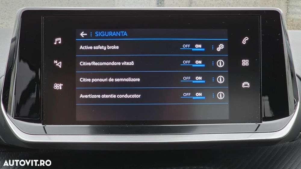 Peugeot 208 1.2 L PureTech STT EAT8 Allure Pack - 31