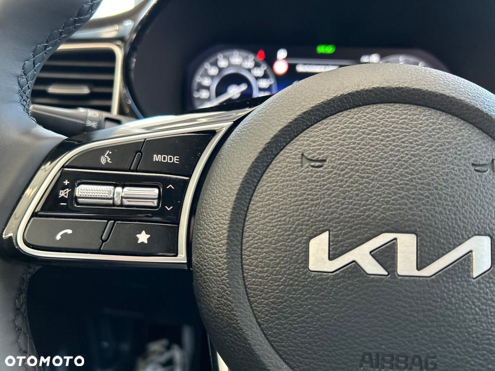 Kia XCeed - 22
