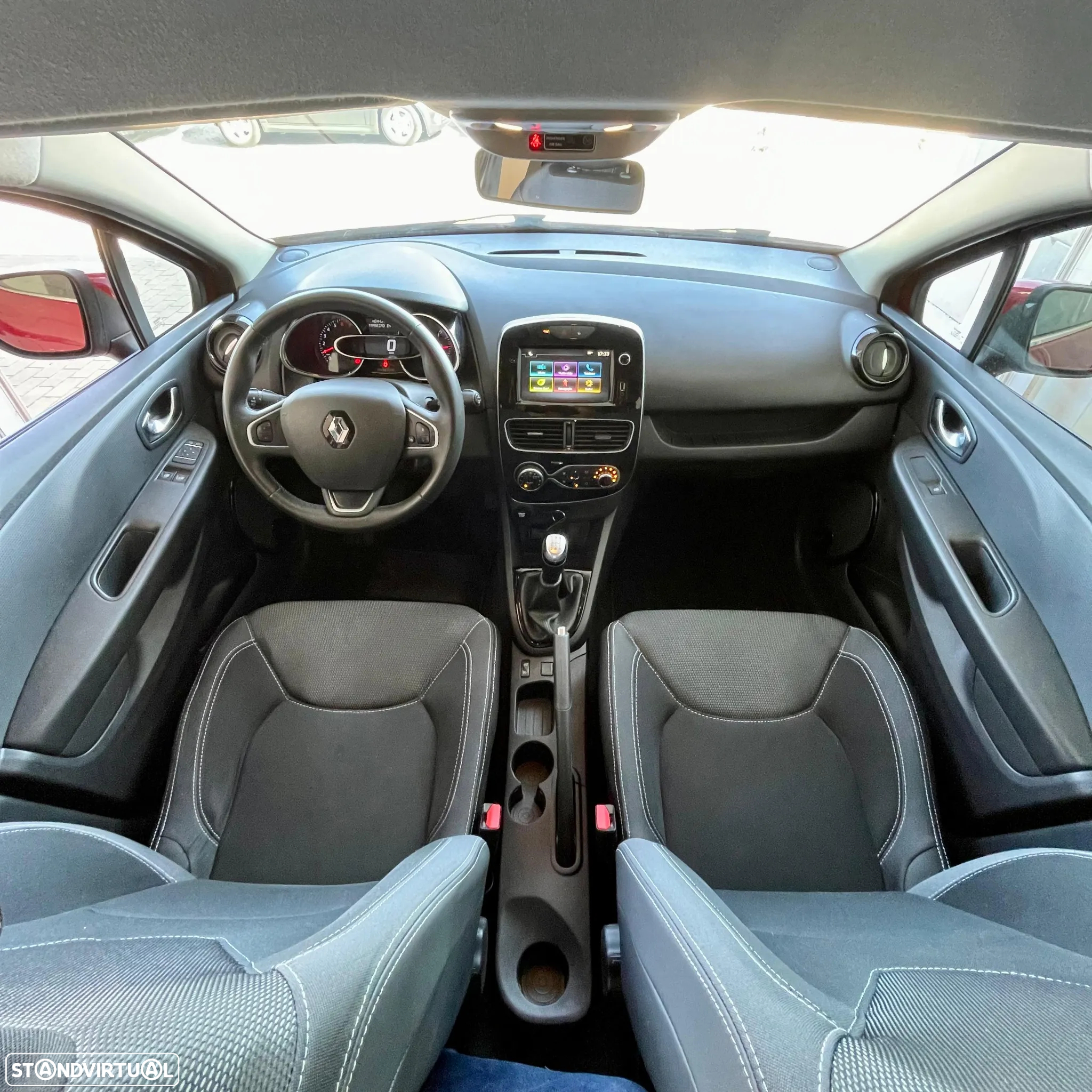 Renault Clio (Energy) TCe 90 Start & Stop LIMITED - 10