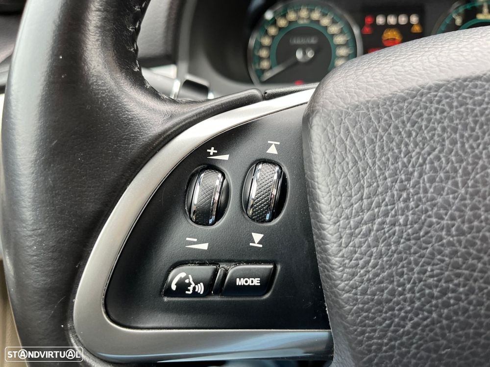 Jaguar XF 2.2 D Luxury - 21