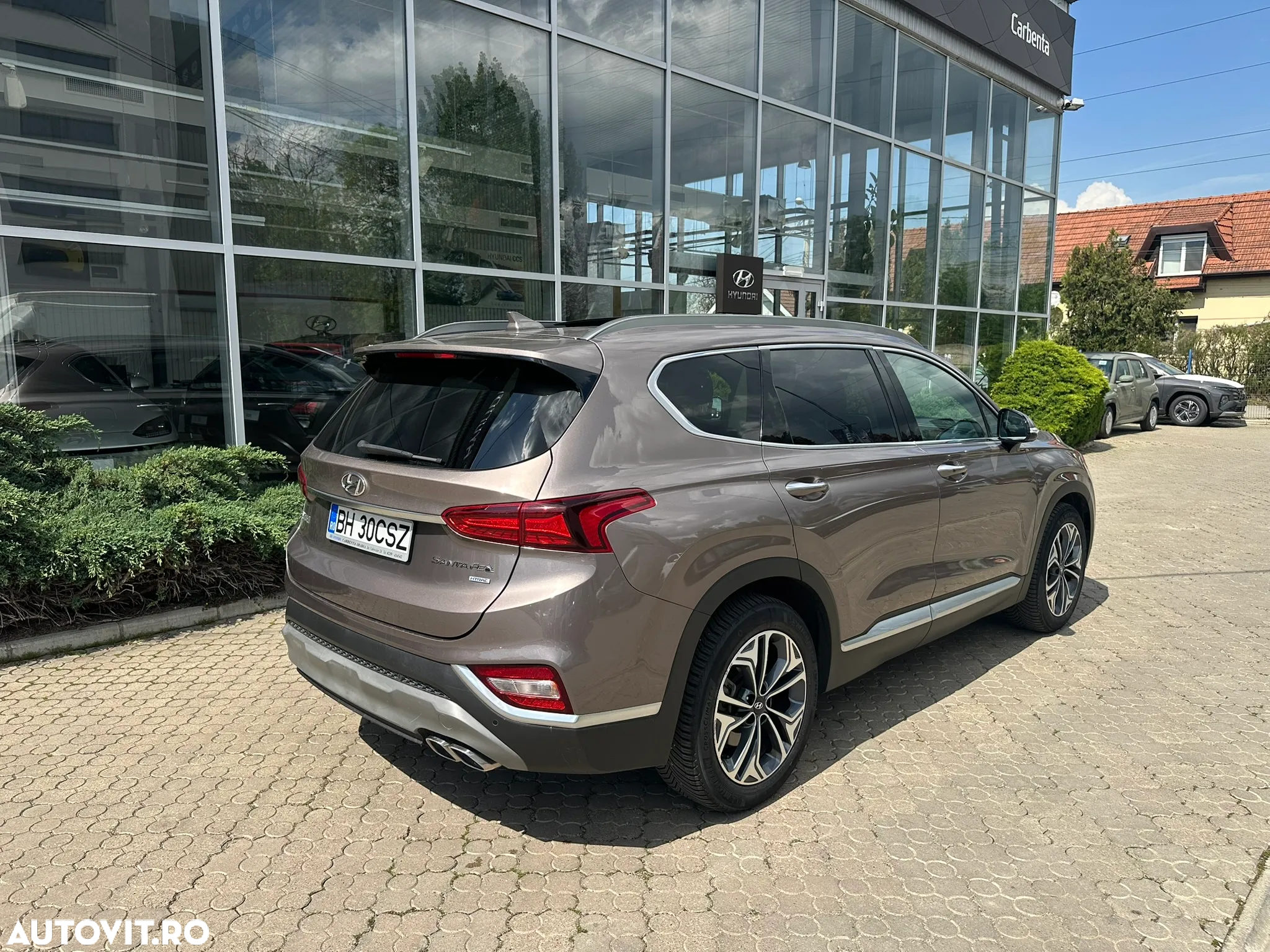 Hyundai Santa Fe 2.2 CRDi 4WD 8AT Luxury - 3