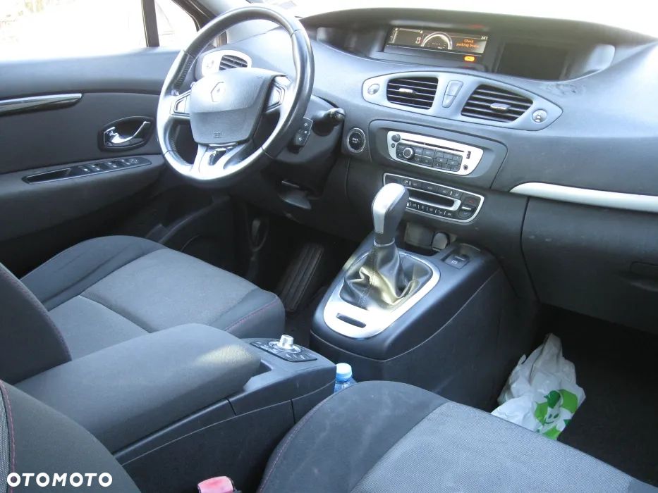 Renault Grand Scenic dCi 110 EDC Dynamique - 14