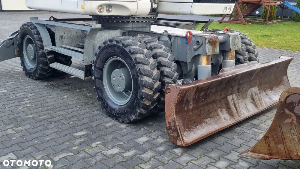 Liebherr A914/ Maszyna sprowadzona/ - 8