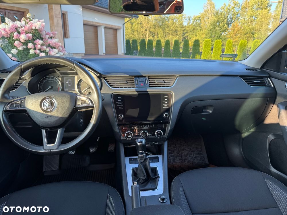 Skoda Octavia 1.6 TDI Business - 12