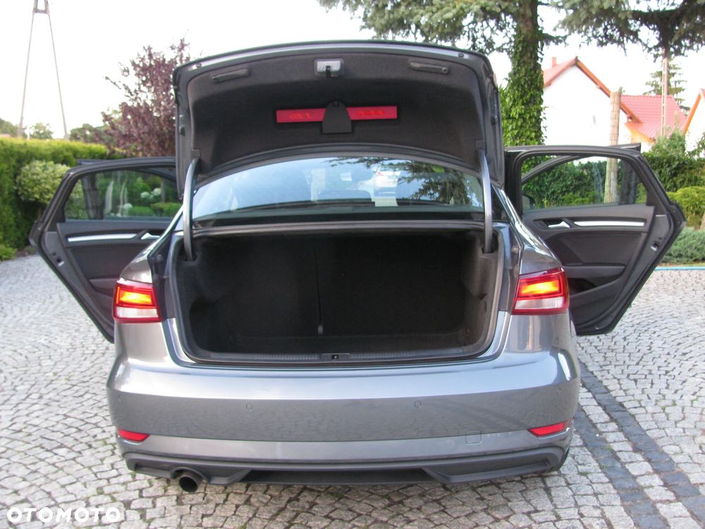 Audi A3 Limousine - 14