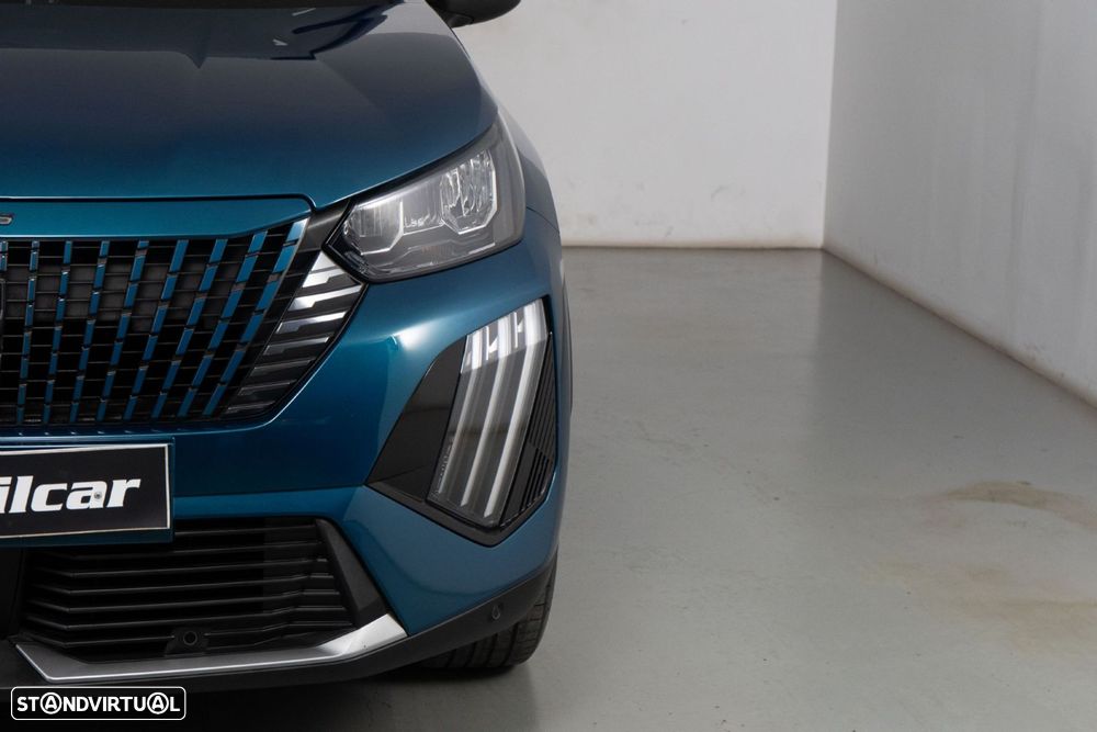 Peugeot 2008 1.2 PureTech Allure - 11
