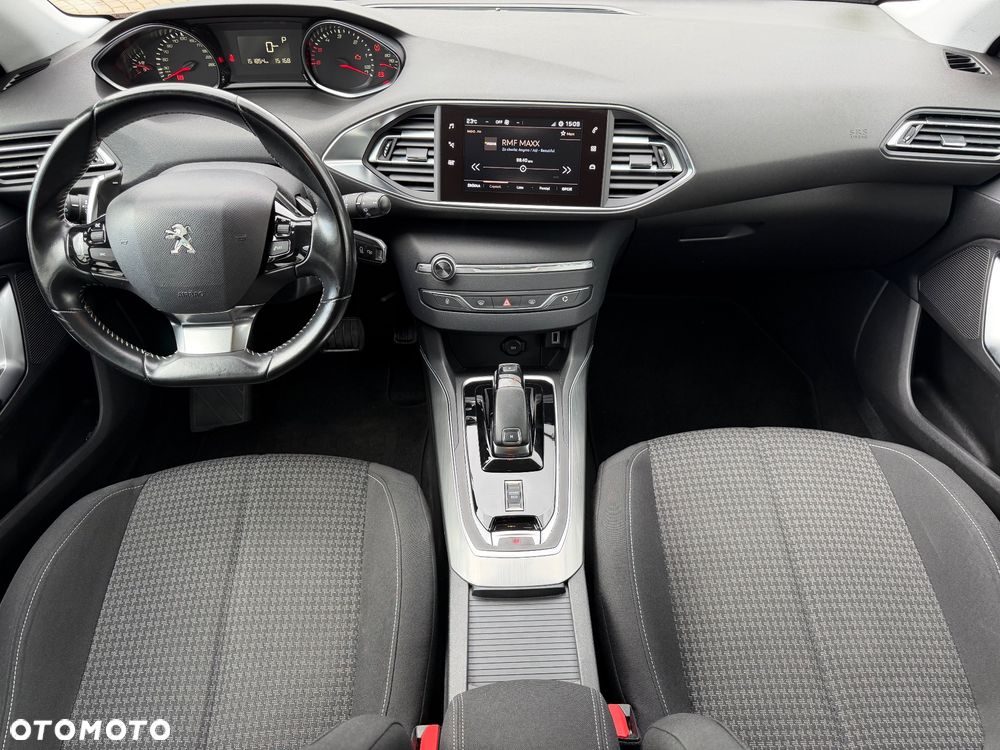 Peugeot 308 1.5 BlueHDi Allure S&S EAT6 - 7