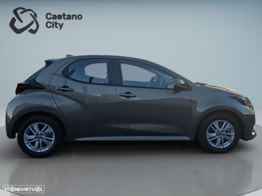 Toyota Yaris - 7