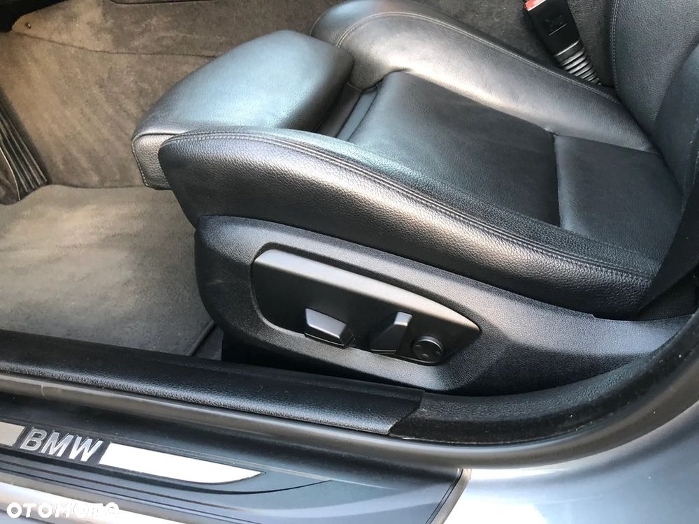 BMW Seria 5 520d - 19