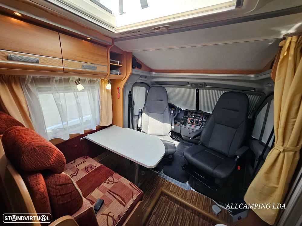 Dethleffs Globebus 5.99M CAMA TRANSVERSAL - 25