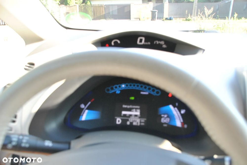 Nissan Leaf 24kWh Acenta - 12