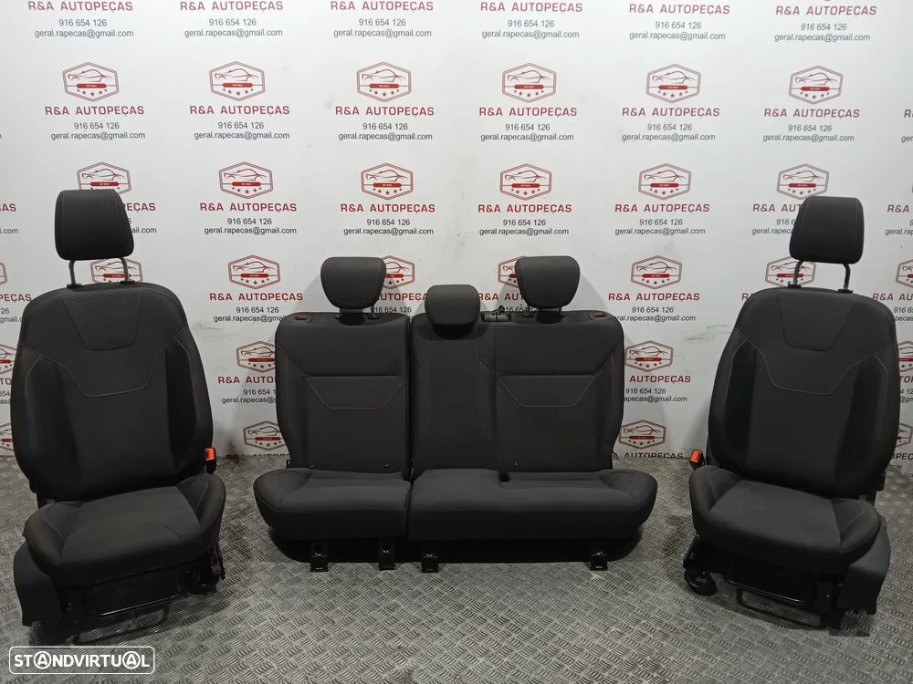 Conjunto de Bancos BMW Série 1 F20 LCI Sport em Tecido Original - 13