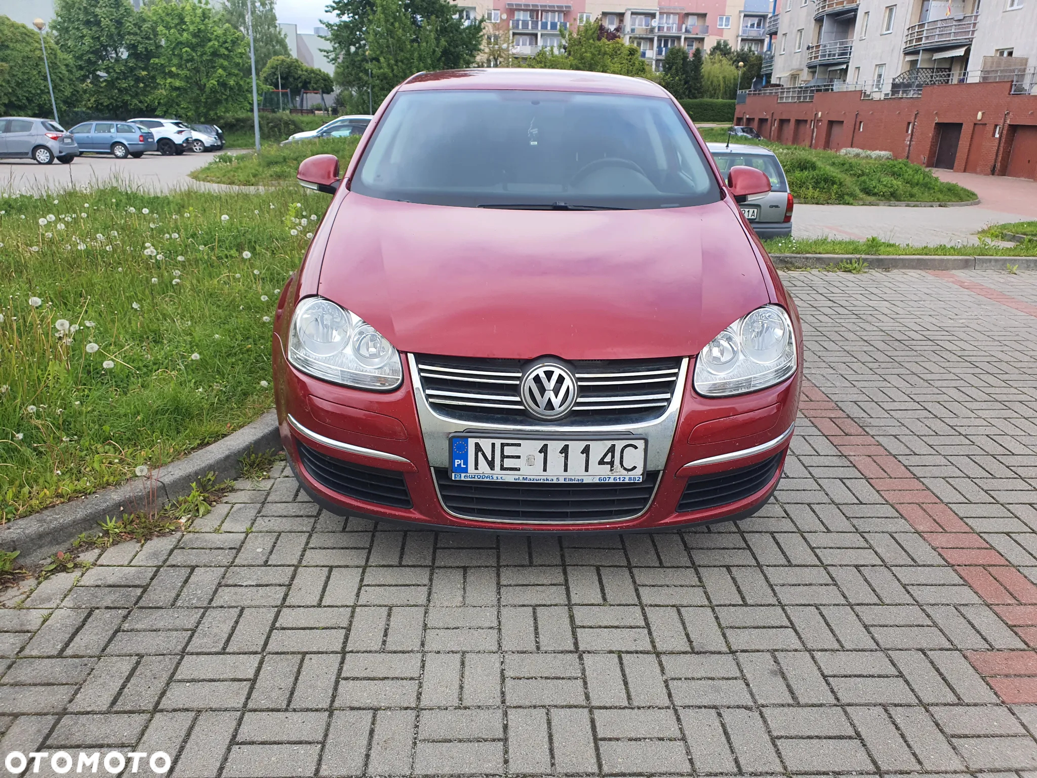 Volkswagen Jetta 1.6 Trendline DSG - 3