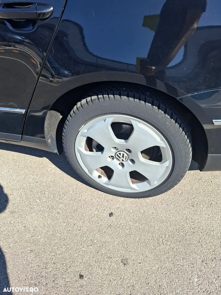 Volkswagen Passat - 3