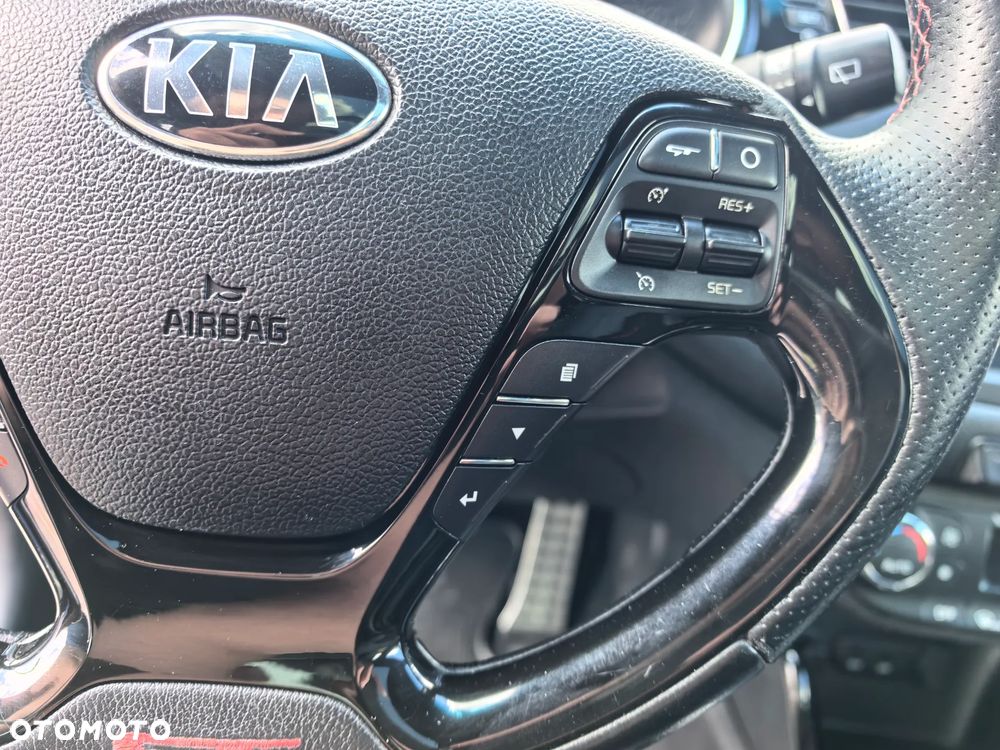 Kia Ceed 1.6 T-GDI GT XL - 23