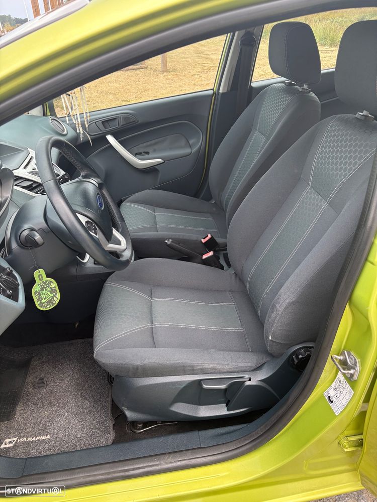Ford Fiesta 1.4 TDCI Titanium - 15