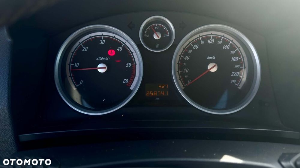 Opel Zafira - 3