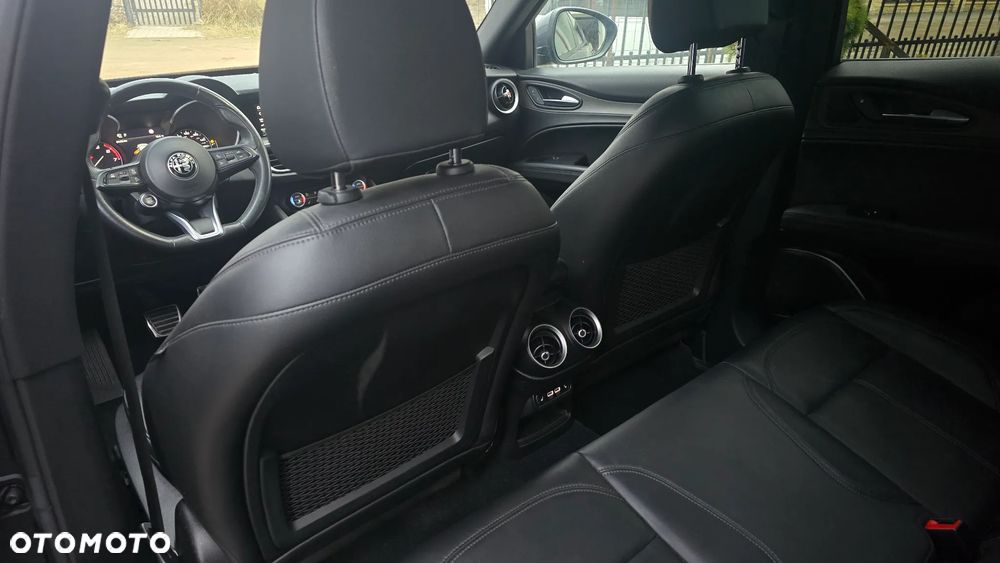 Alfa Romeo Stelvio 2.0 Turbo TI Q4 - 21