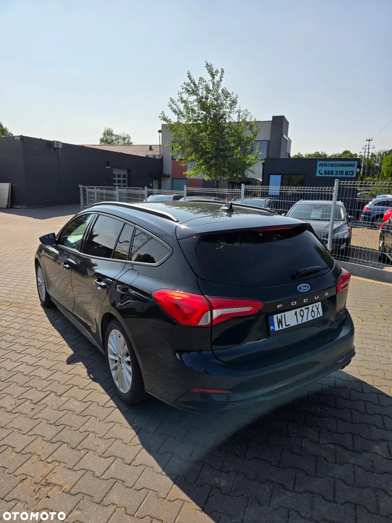 Ford Focus Turnier 1.5 EcoBoost Start-Stopp-System ST-LINE X - 4