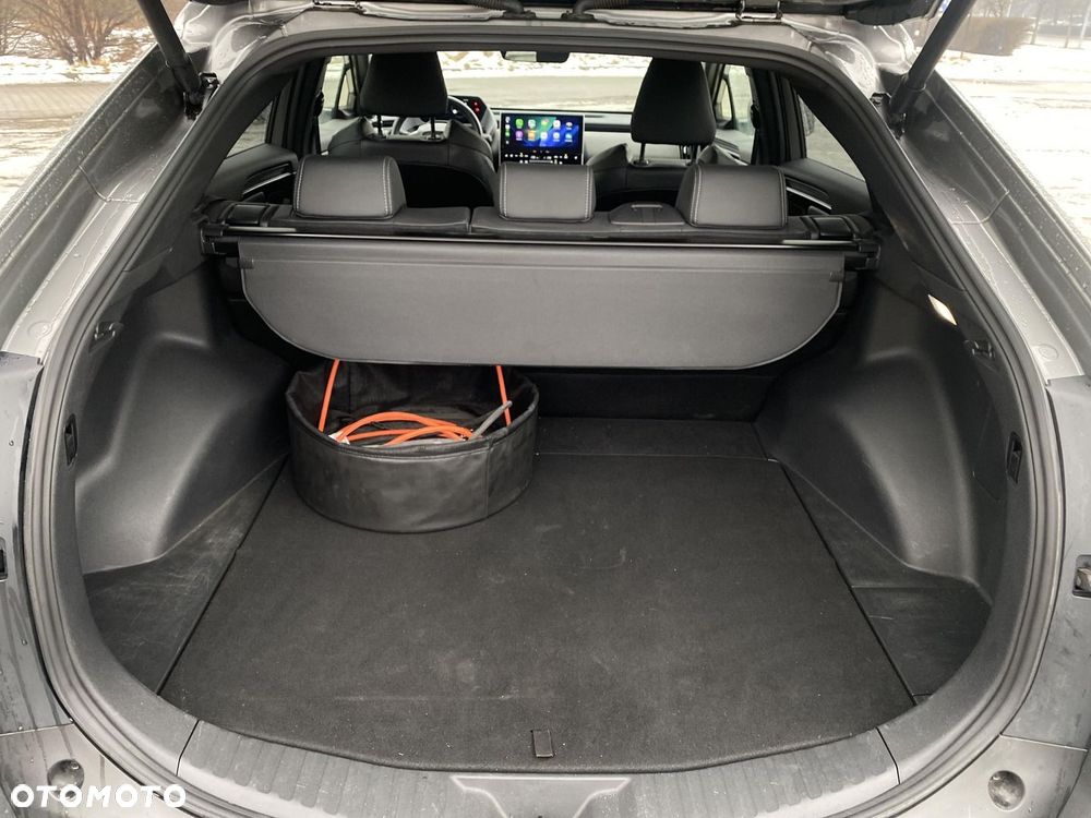 Toyota bZ4X 71.4kWh 4x4 Prestige - 16