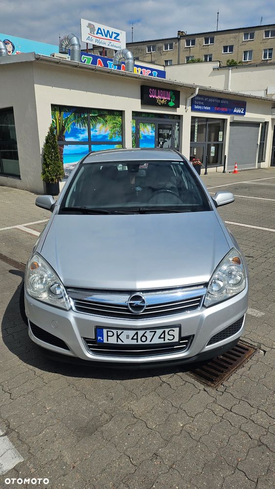 Opel Astra 1.3 CDTI Cosmo - 2