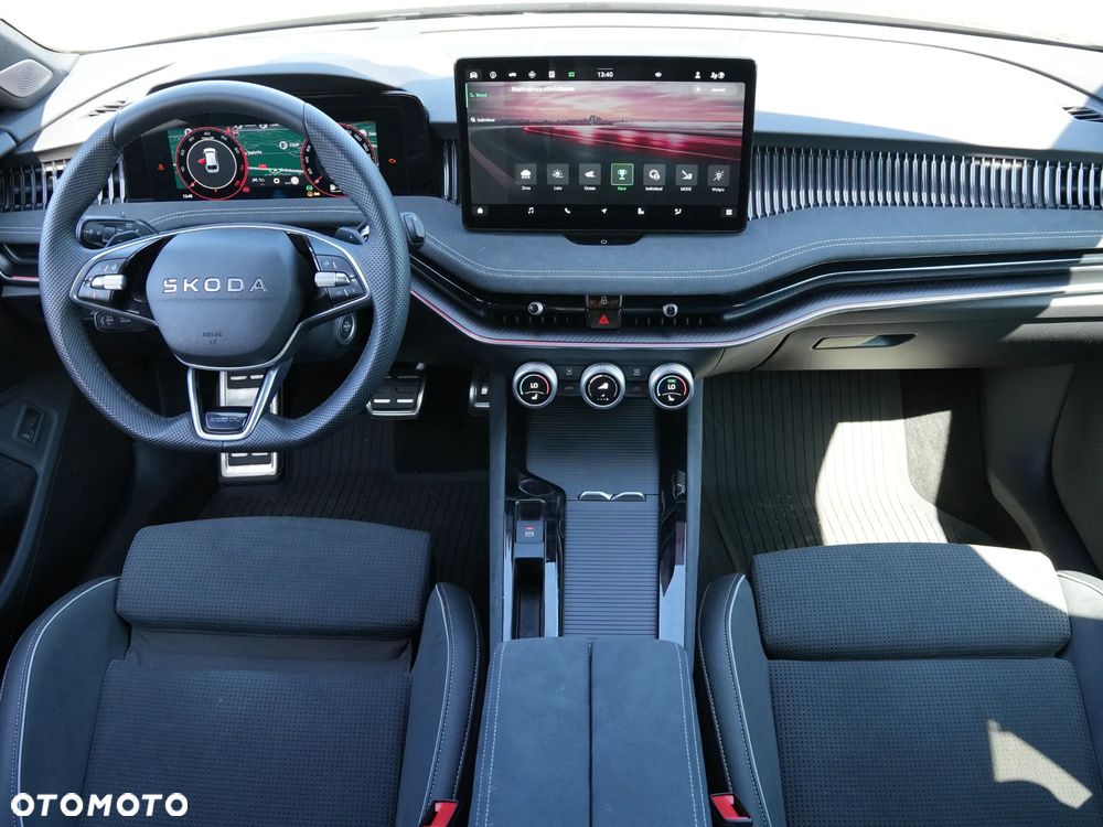 Skoda Superb 2.0 TSI Sportline DSG - 24