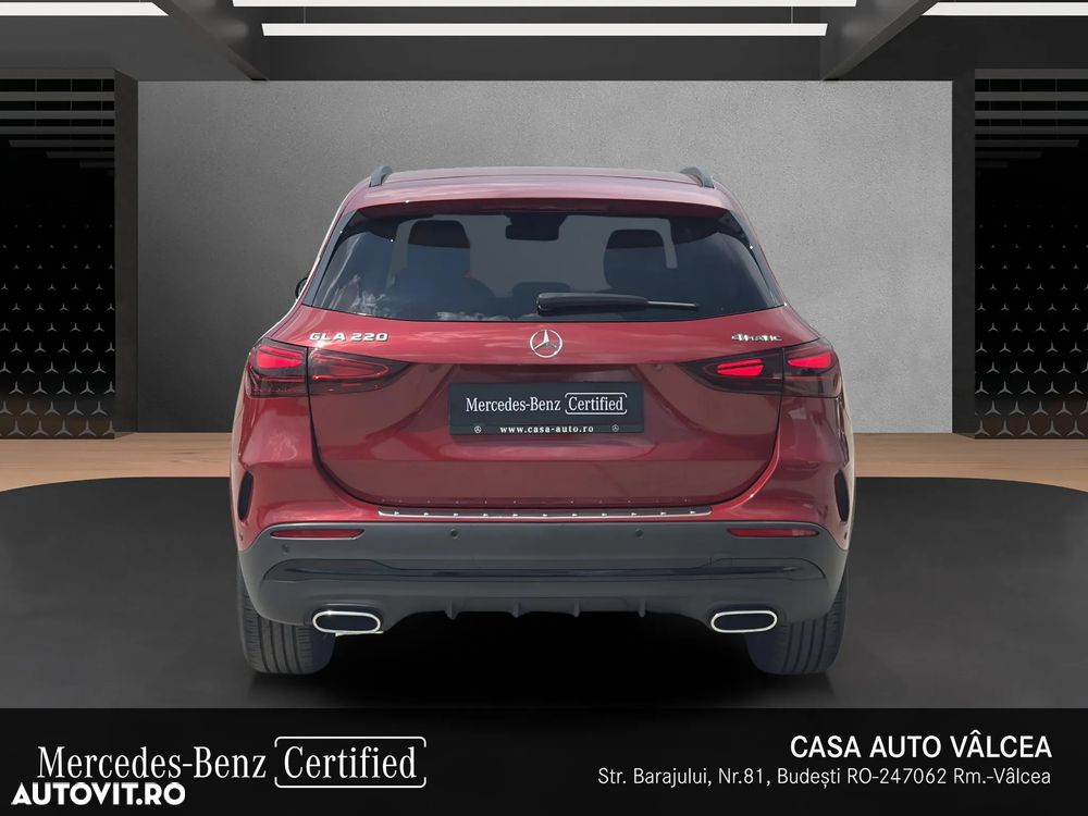 Mercedes-Benz GLA 220 4MATIC MHEV - 5