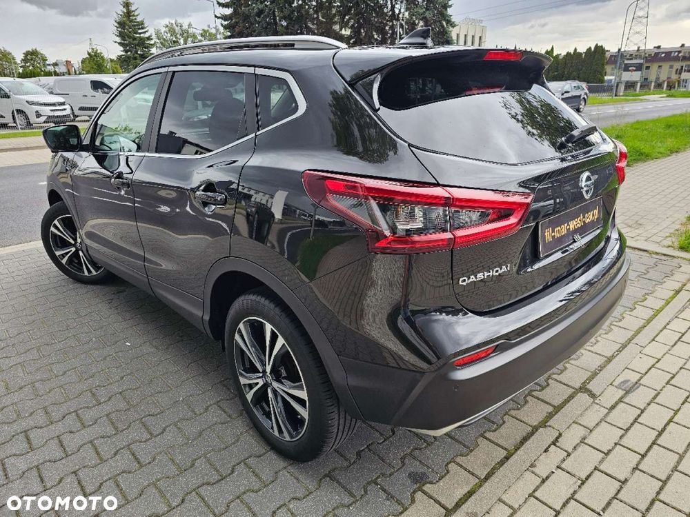 Nissan Qashqai - 11