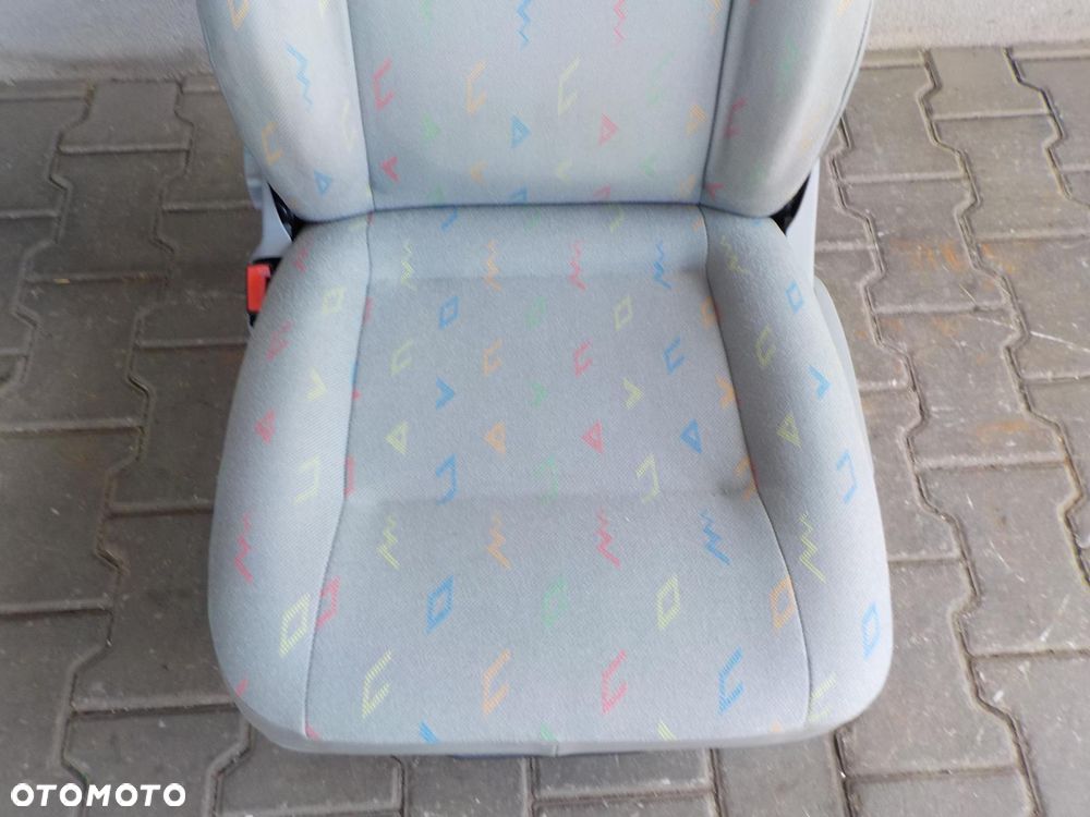 VW T5 FOTEL SIEDZENIE KIEROWCY INKA REGULACJA - 4