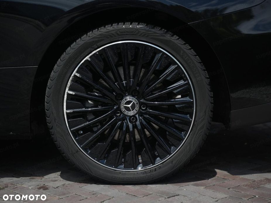 Mercedes-Benz CLE 300 mHEV 4-Matic AMG Line - 17