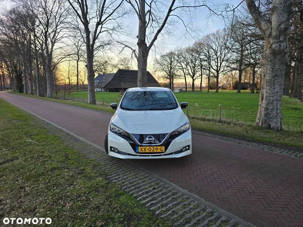 Nissan Leaf 40kWh N-Connecta - 9