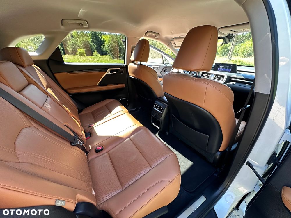 Lexus RX - 13