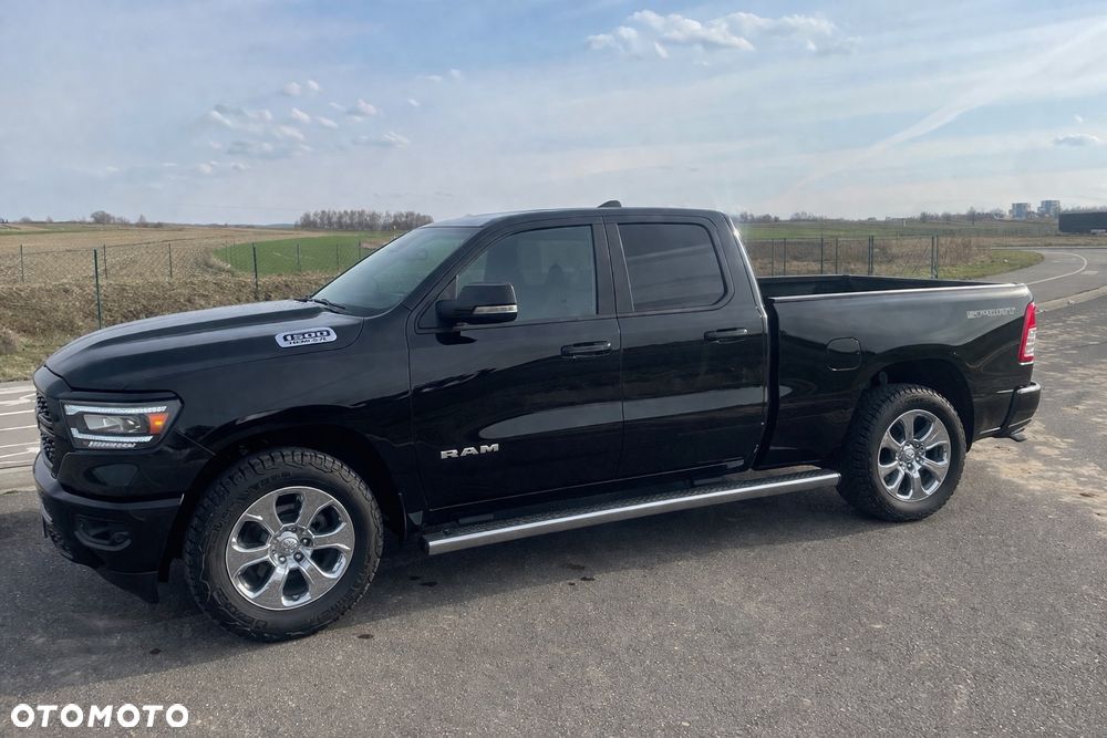 RAM 1500 5.7 Quad Cab Bighorn - 8