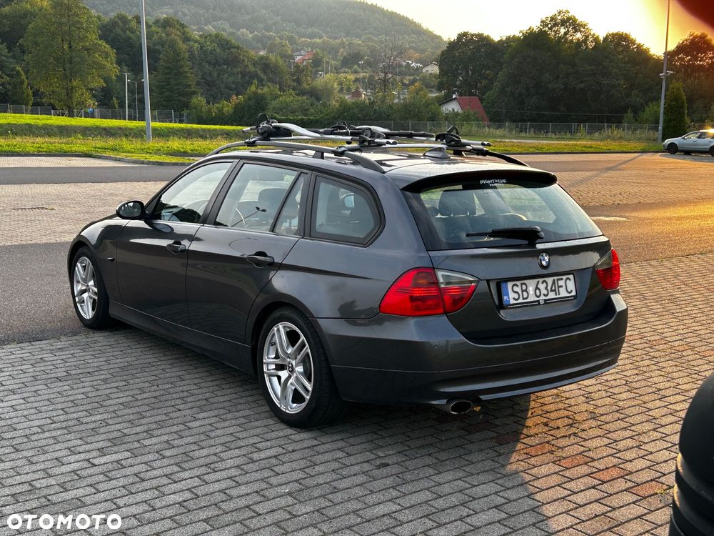 BMW Seria 3 320d - 3