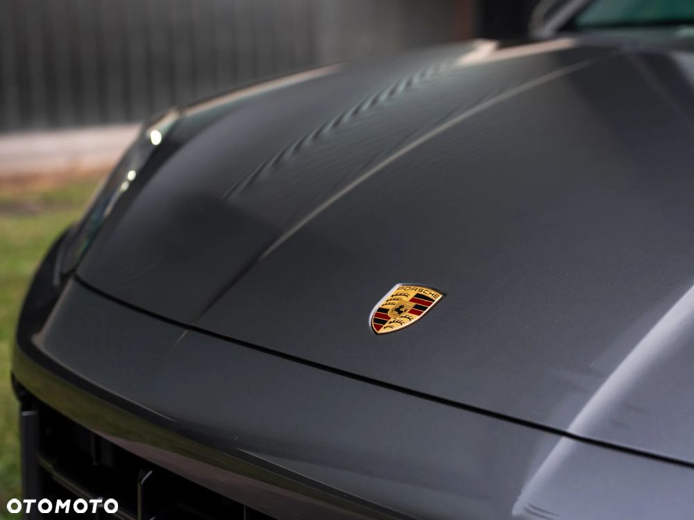 Porsche Cayenne Coupe GTS - 35